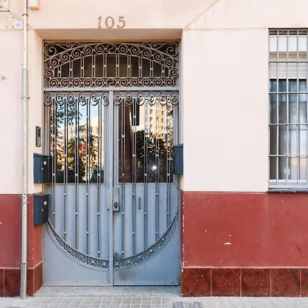 Апартаменты Amazing In Poblenou With 3 Bedrooms *