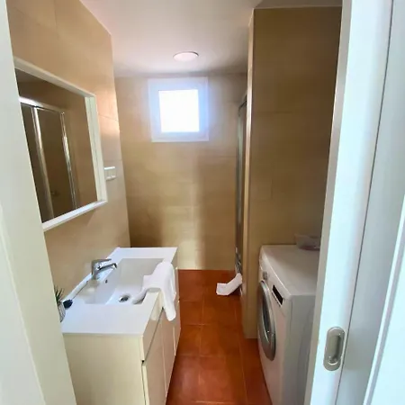 Amazing In Poblenou With 3 Bedrooms Барселона